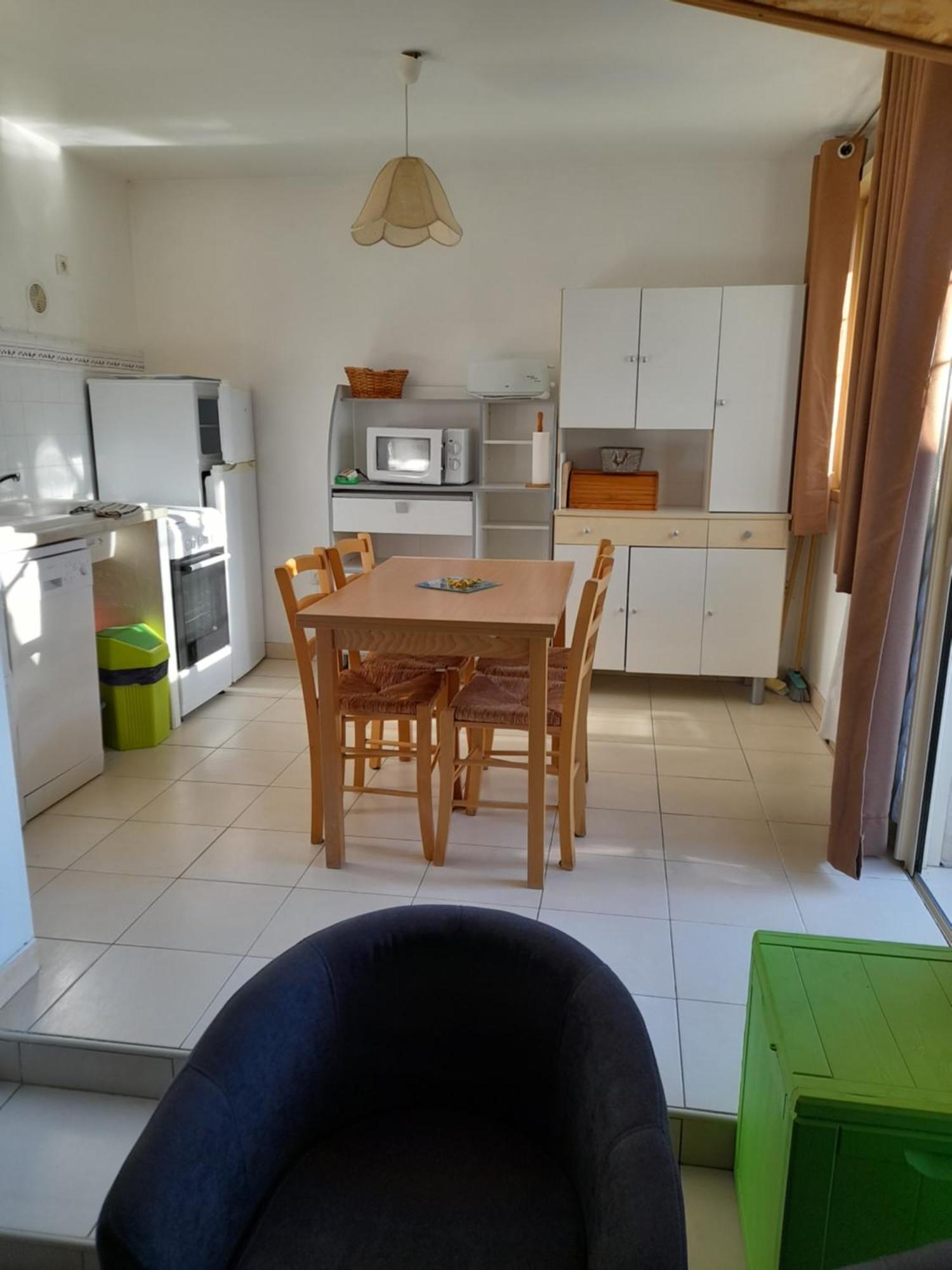 Chambres D'Hotes Chez Cecile A Lagnes Dış mekan fotoğraf